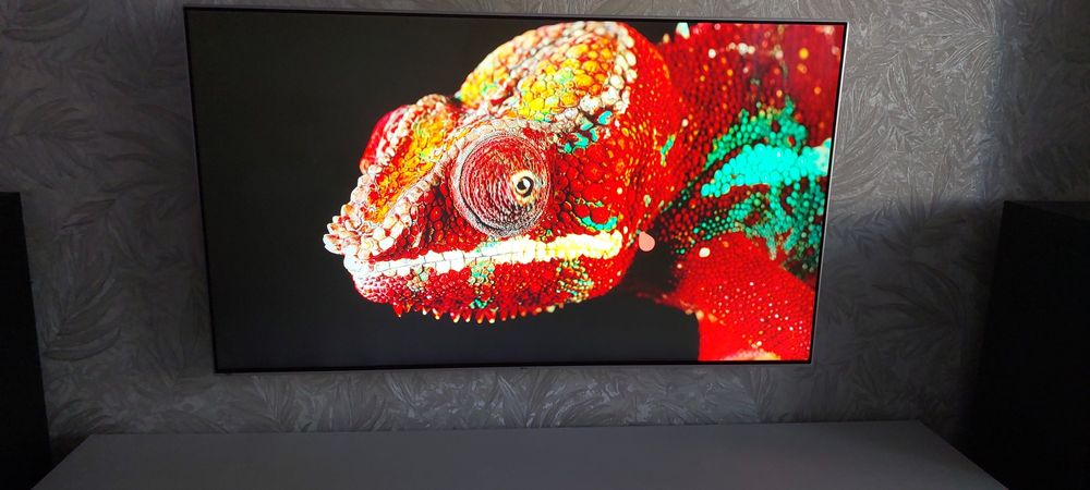 Телевизор LG 55 UH 950V