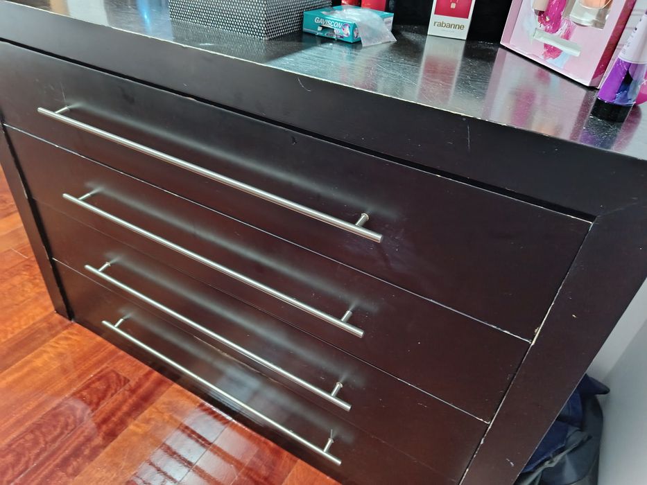 Comoda para quarto