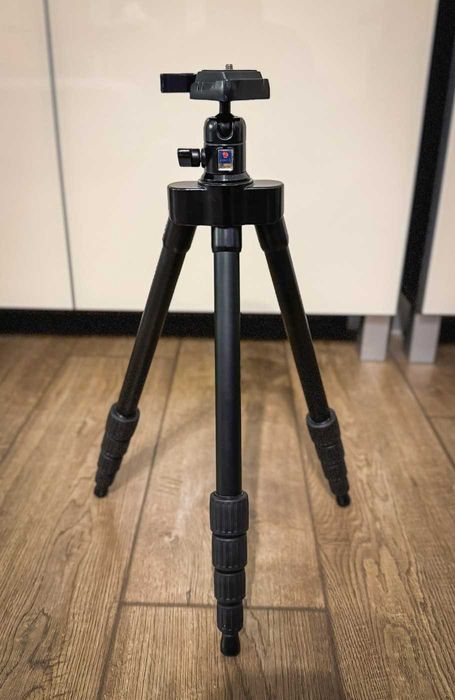 Statyw BENRO Traveler Flat A0190T + głowica BH-00 i akcesoria