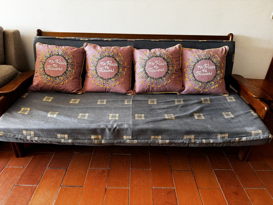 Recheio completo de apartamento, madeira maciça