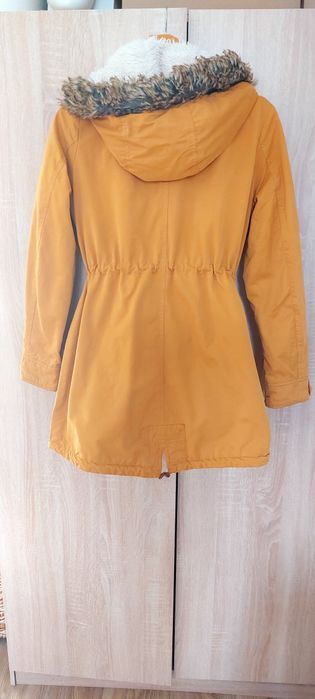 Reserved kurtka żółta parka