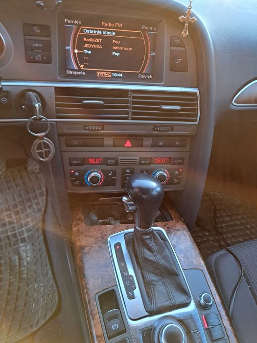 Audi a6c6 2 4  benzyna-gaz