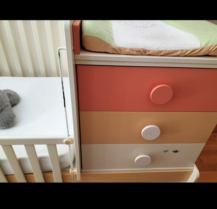 Cama transformavel e cómoda