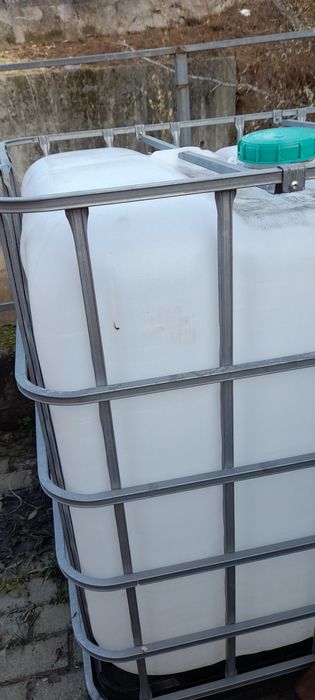 I B C deposito de 1000 litros