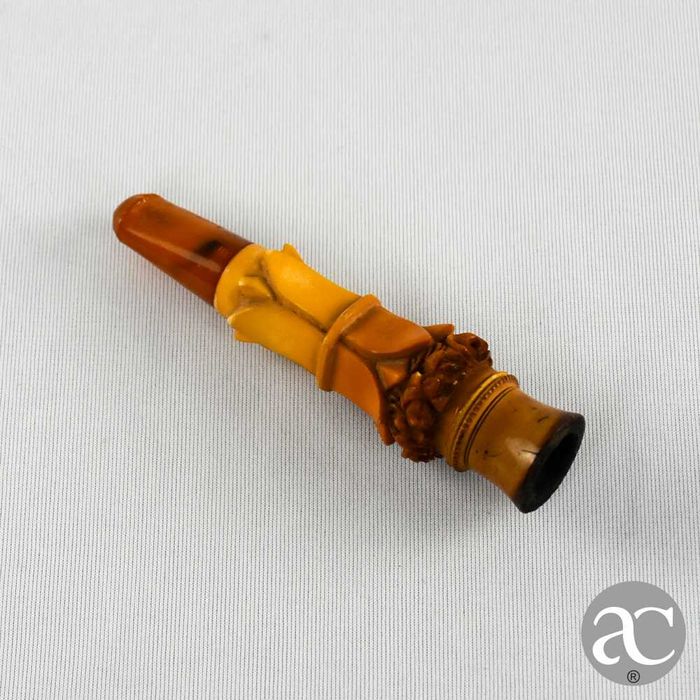 Antiga Boquilha em espuma do mar e âmbar