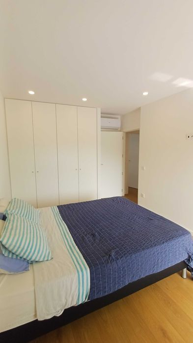 T2 NOVO EM CONDOMÍNIO PRIVADO | PISCINA + GINÁSIO | VARANDA 17 m² | GARAGEM BOX | Junto à estação CP e centro da cidade Pombal