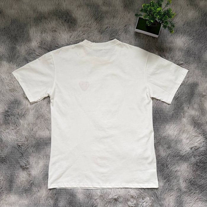 Футболка Comme des Garcons Play Logo унисекс плей с сердцем