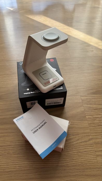 Бездротова зарядна станція Intoval 3 в 1 для Apple iPhone/ iWatch/Airpods