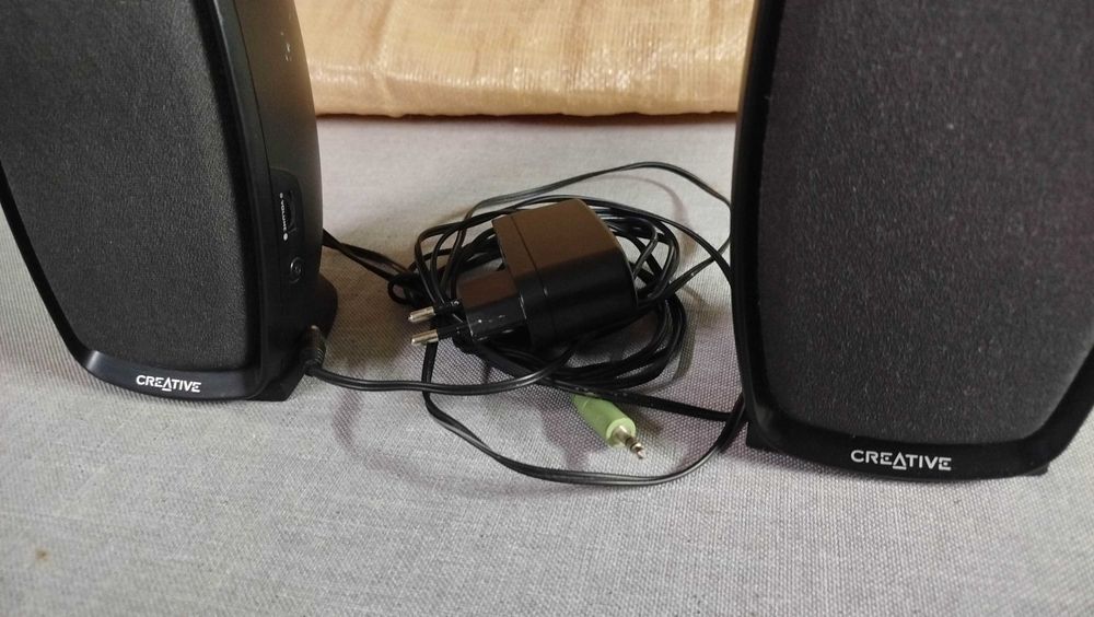 Colunas de computador444710773106954242
