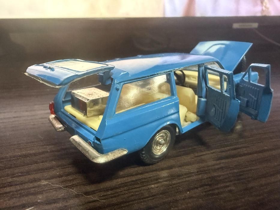 Модель 1:43 ГАЗ 24 волга  (колекційні машинки)