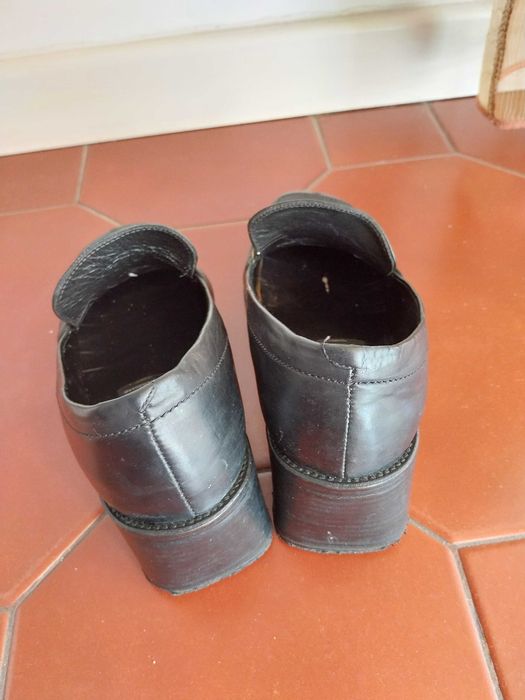Sapatos de salto, clássicos, pretos, sola de couro, 35