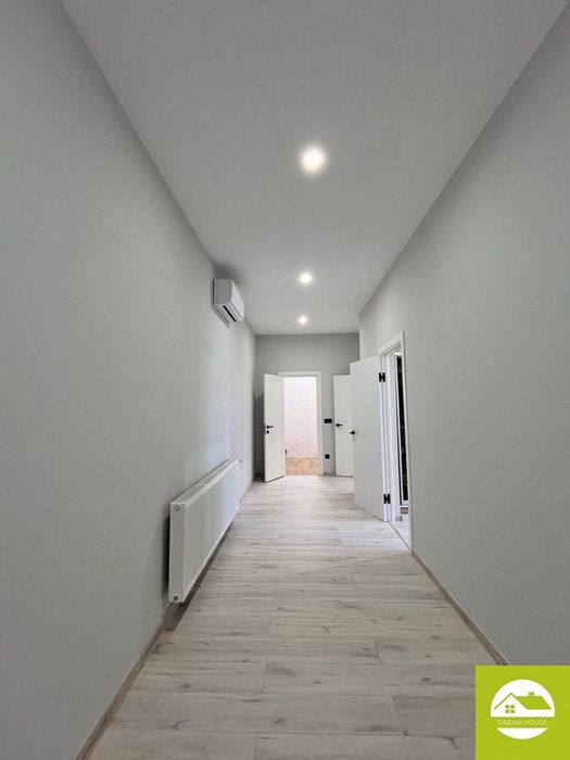 Перша здача.Квартира зі світлом! Здається трикімнатна велика квартира