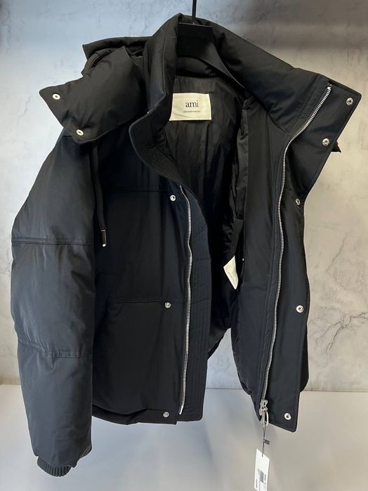 Продам Пуховик Amy