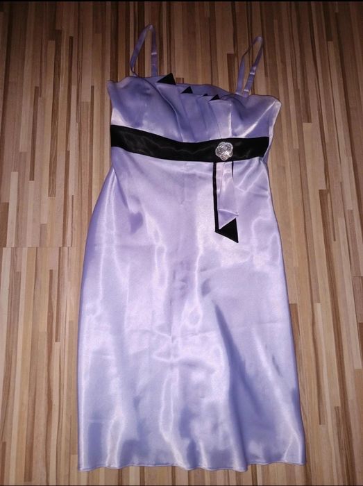 Sukienka satynowa