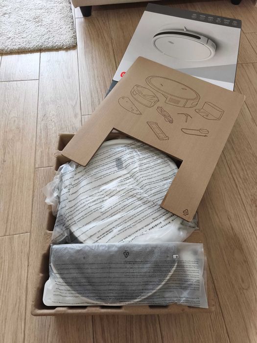 Robot vacuum Xiaomi E 10 - Novo