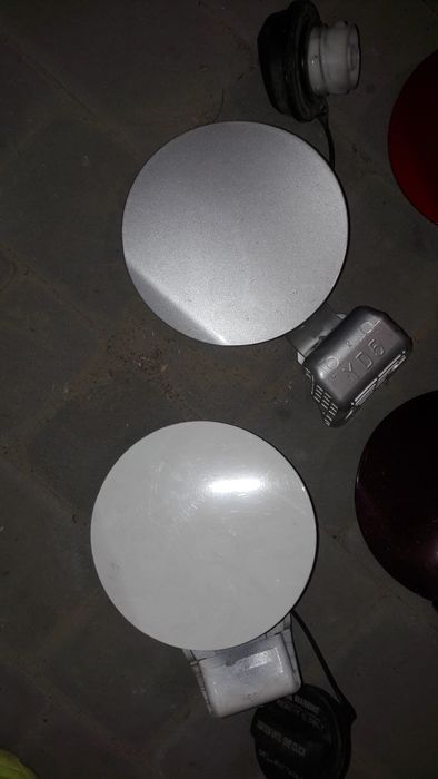 Крышка лючка бензобака Kia Forte Cerato 2016-