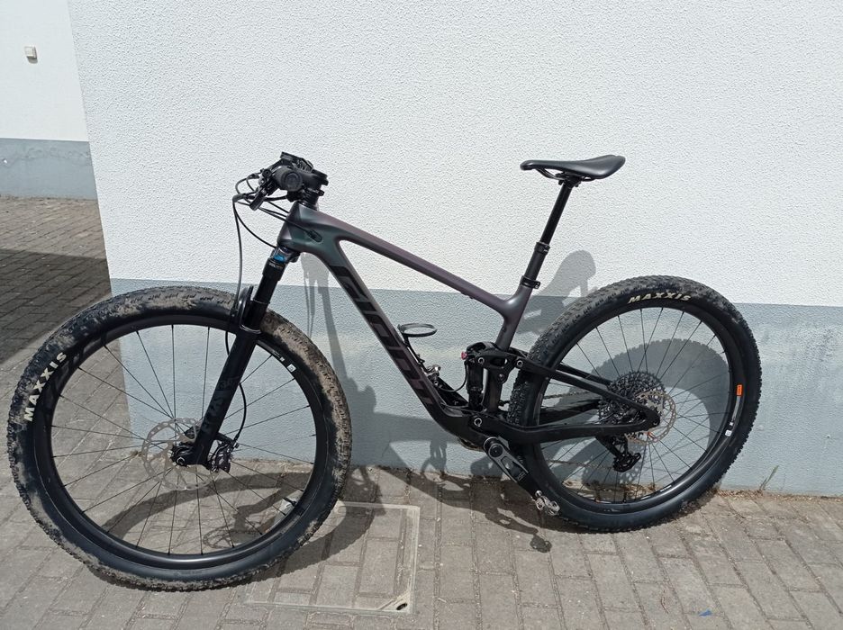 Bicicleta Giant Anthem 2025