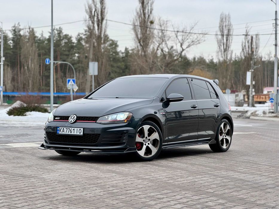 Volkswagen Golf GTI 2015