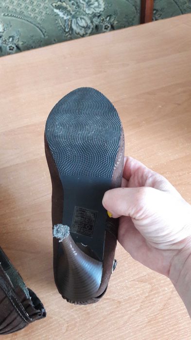Buty na szpilce.