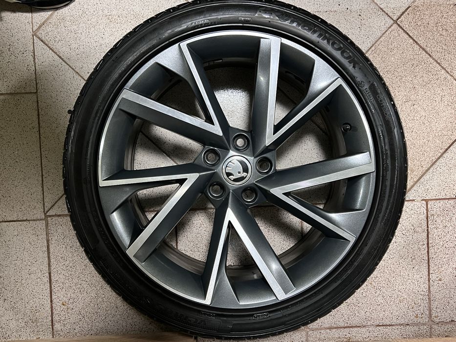 Диски VEGA (original) R19 SKODA SUPERB 3 Sportline