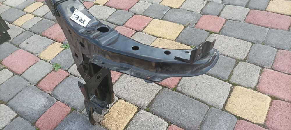 Продам телевізор Тайвань новий без нижньої частини