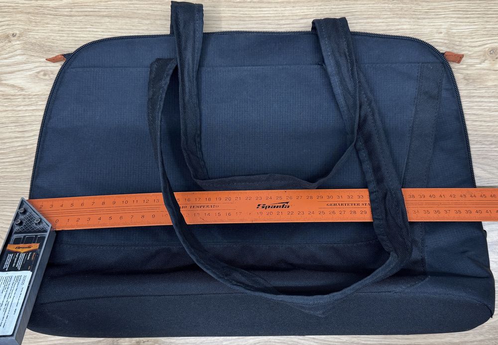 Сумка для ноутбука Lowepro