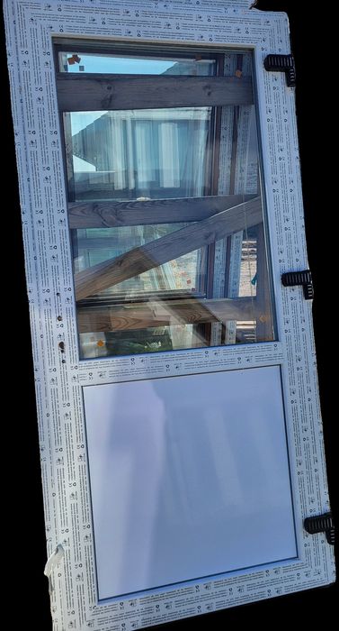 Drzwi PCV sklep biuro dom