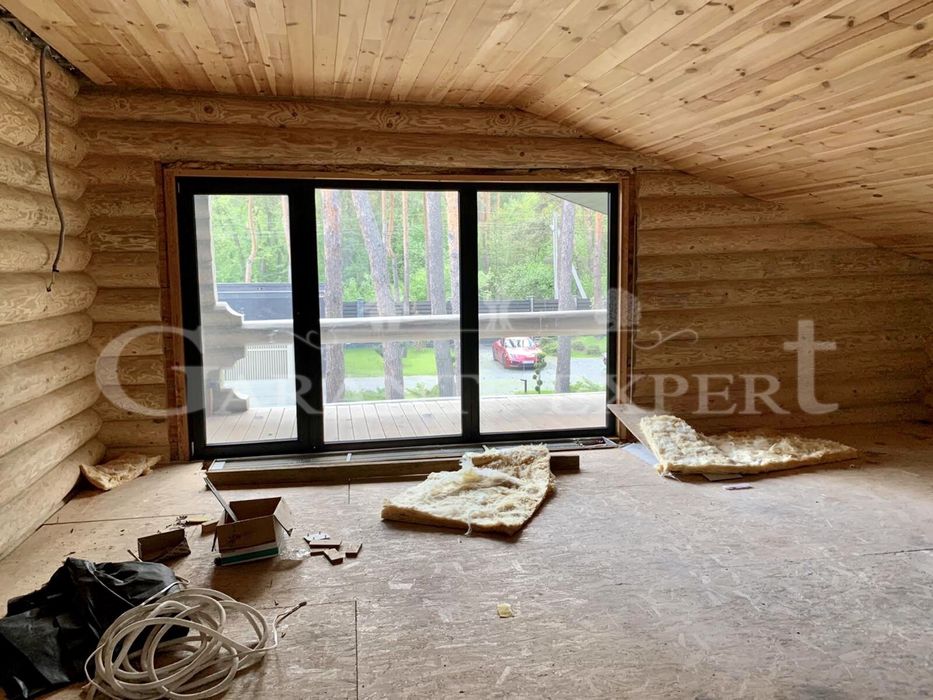 Котедж ЗРУБ 11 соток з Басейном та Банею ! Біля лісу