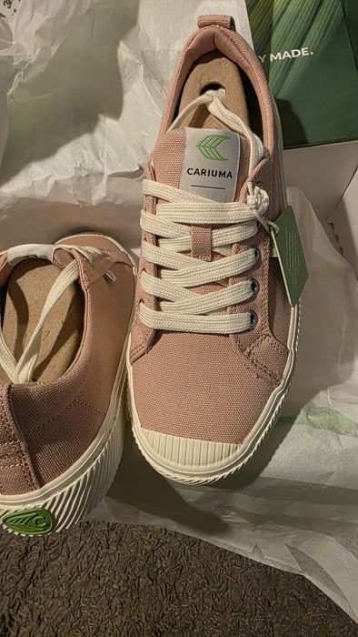 Ténis Cariuma Oca Rosa