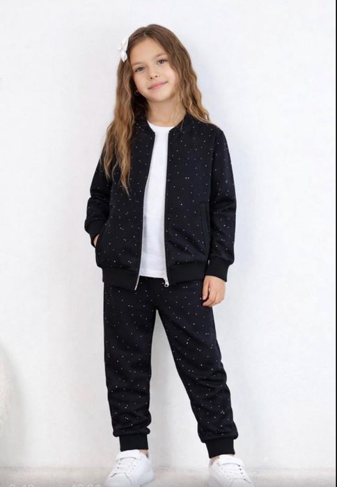 Костюм на дівчинку