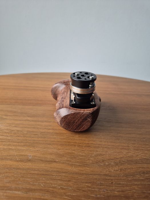 Smallrig Pega Madeira Direita