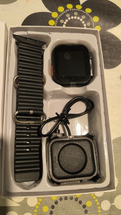 New smartwatch in box64552909159554121