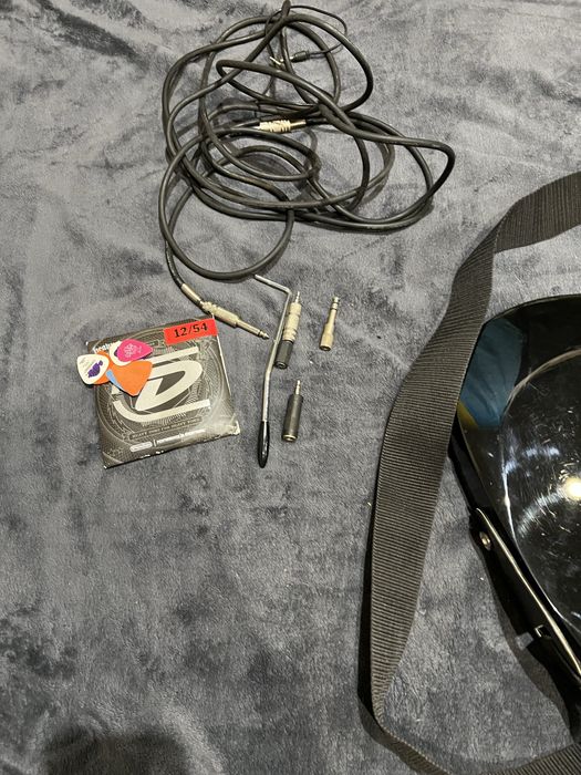 Продам гитару Cort X-2