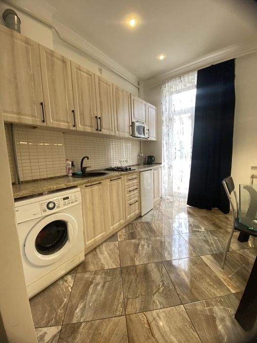 Сдам посуточно Вип на Почтовом 16