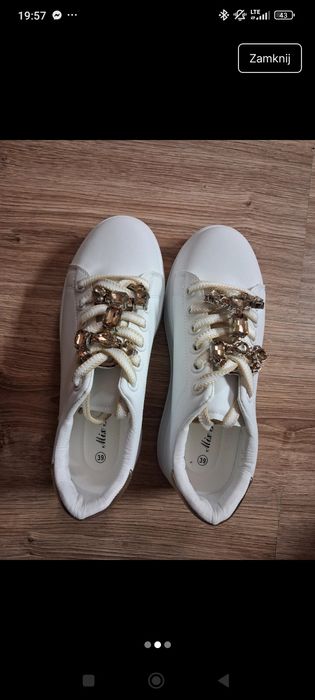 Buty adidasy białe