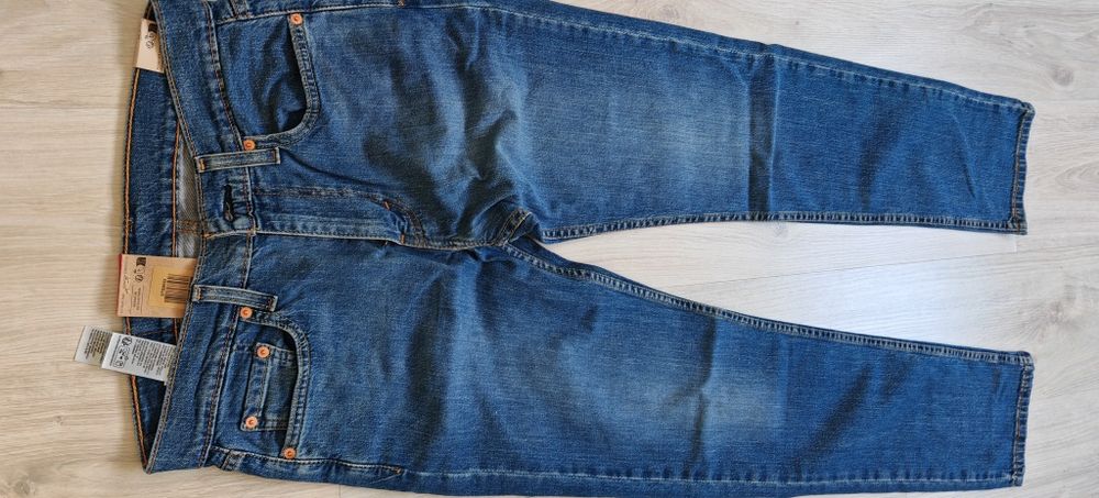 Calças Levis 502 Taper Hi-Ball