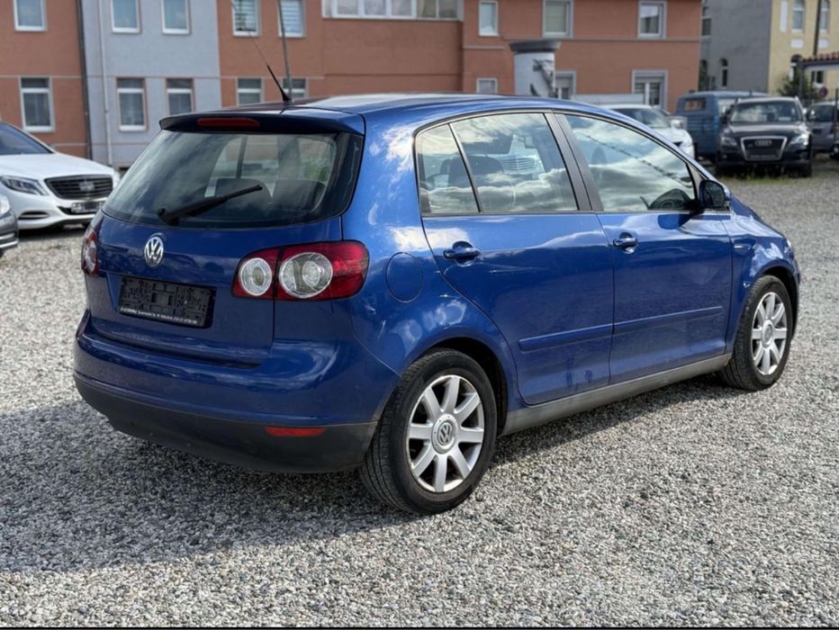 Авторозборка Гольф 5 плюс . Розборка Golf 5 Plus запчастини