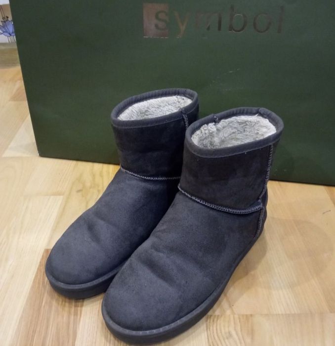 Продам теплые женские зимние кожаные сапоги дутики угги Dual UGG