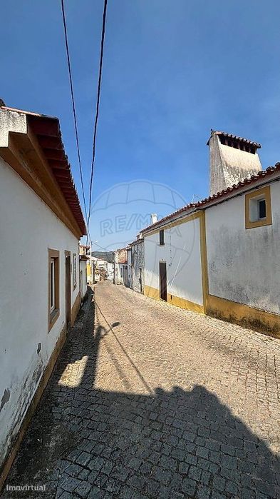 Moradia T4 para venda — Santana, Portalegre