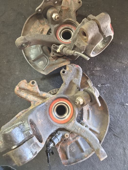 Zwrotnica lewa prawa volkswagen golf 4 audi a3 seat leon toledo