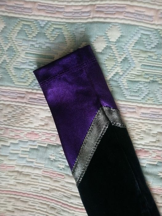 Купальник гімнастичний на 12-16 років