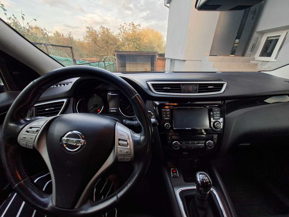 Samochód Nissan Qashqai