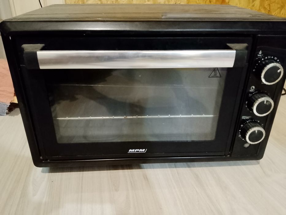 Piekarnik mały sprawnyj