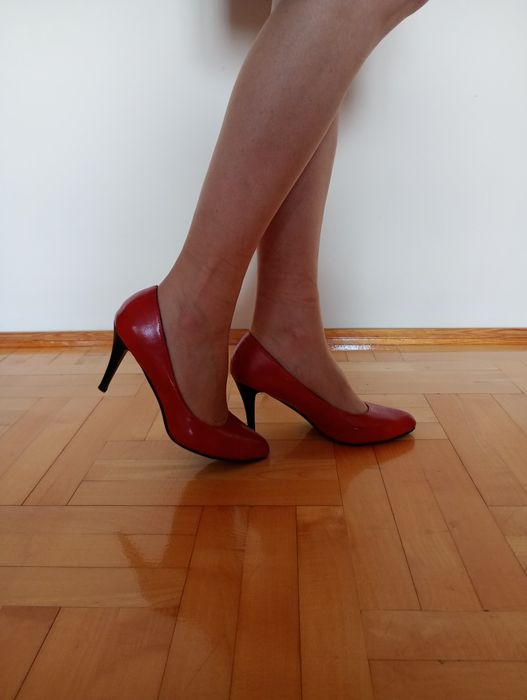 Buty na obcasie eleganckie