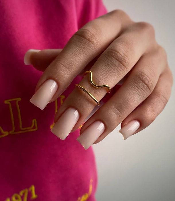 Манікюр,педикюр, нарощення нігтів,метро Олімпійська