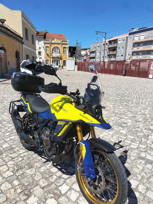 Suzuki Vstrom 800 DE (2023)