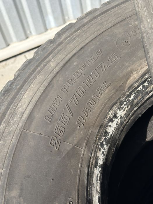 265 70 R17.5 Bridgestone