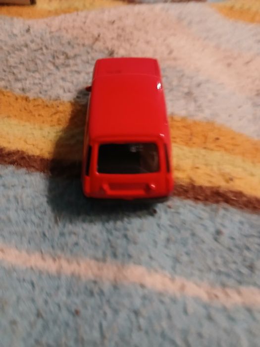 Carrinho de colecção novo