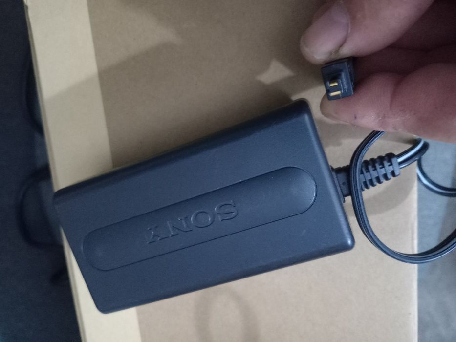 Блок. Живлення  Sony  4,2v, на  1,2 А бу