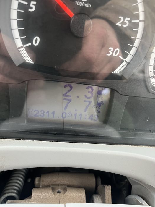 valtra t144 active cena brutto